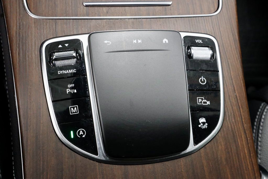 Used 2021 Mercedes-Benz GLC 300 4MATIC image 32