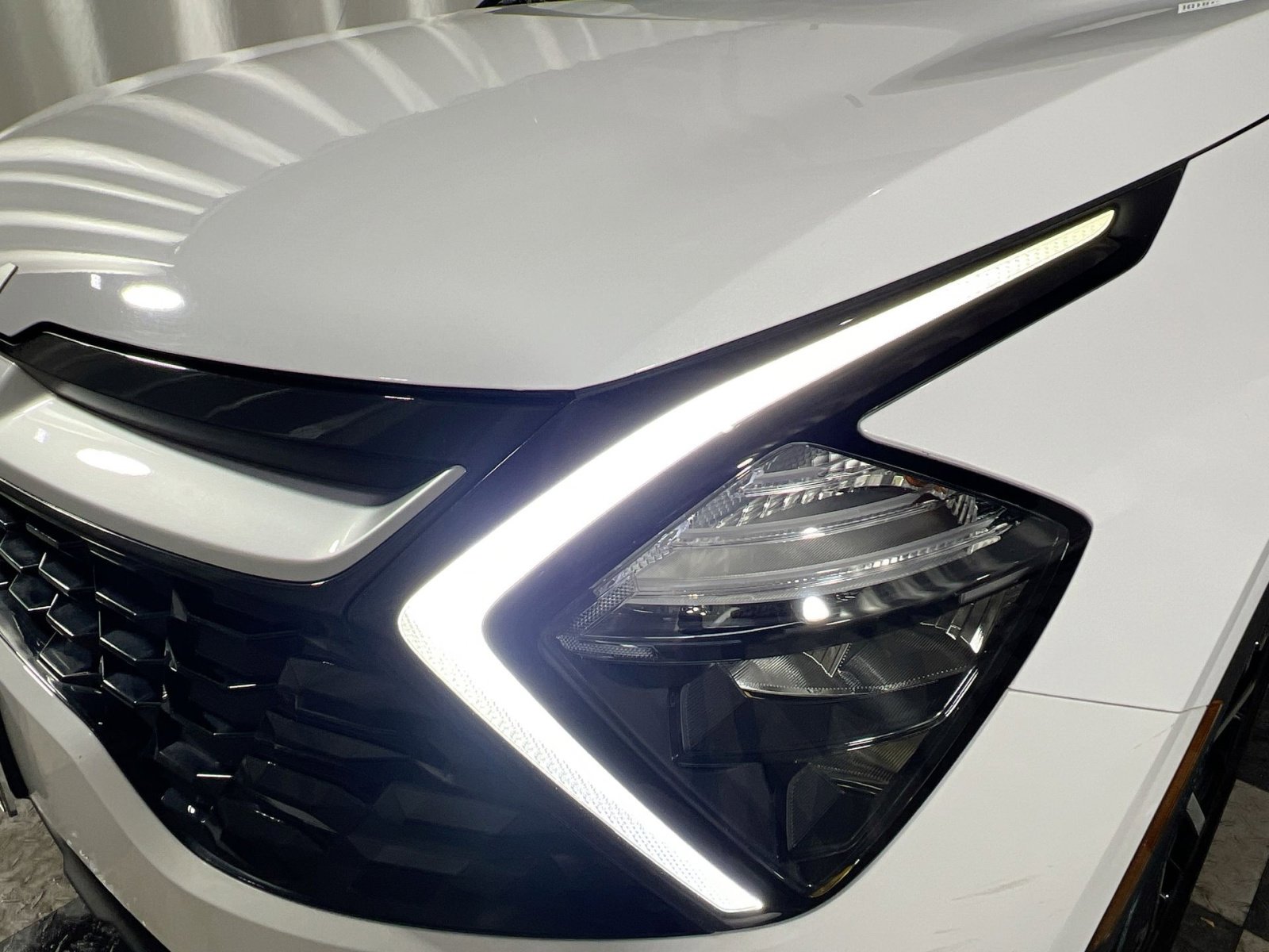 Used 2023 Kia Sportage EX image 13