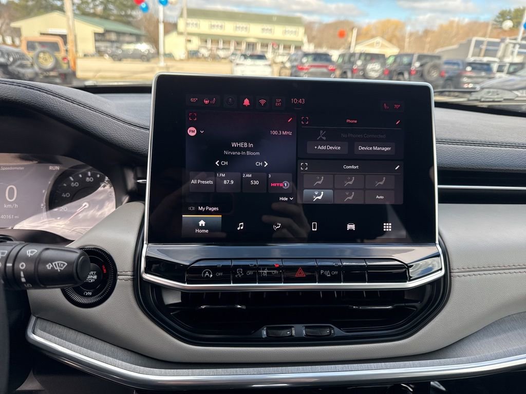 Certified 2024 Jeep Compass Limited image 12