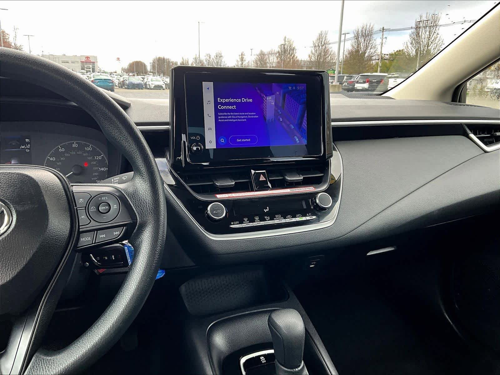Used 2025 Toyota Corolla LE image 18