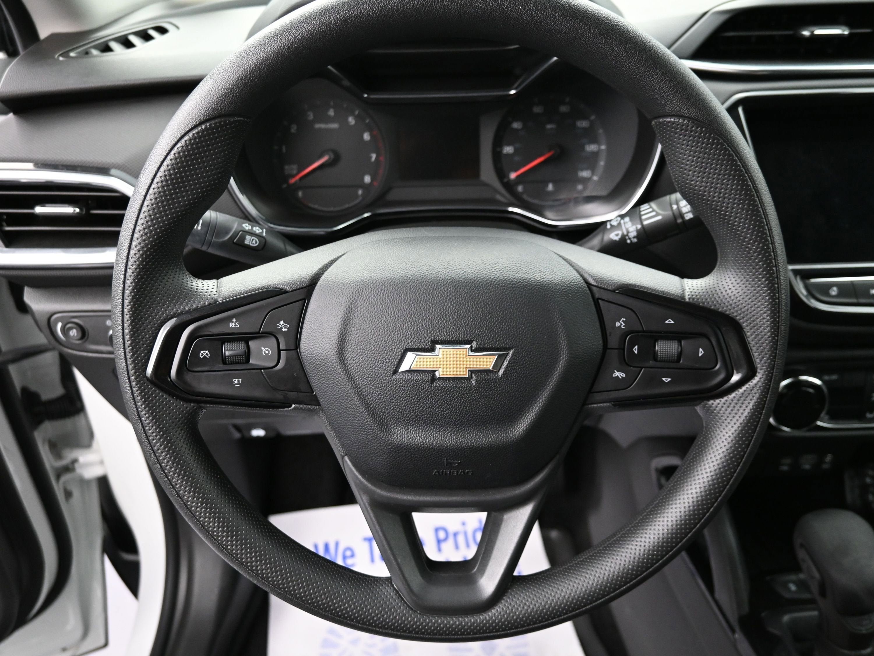 Certified 2023 Chevrolet TrailBlazer LT w/ Convenience Package AWD/4WD image 11