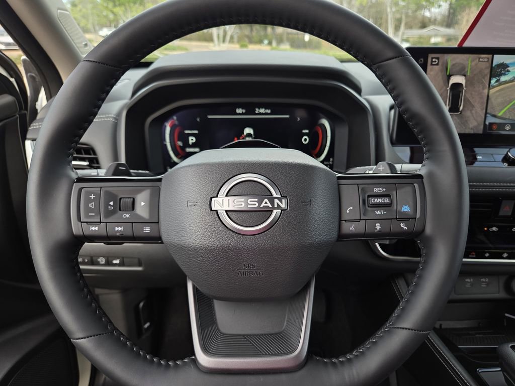 Certified 2025 Nissan Rogue Platinum w/ Tech Package image 20