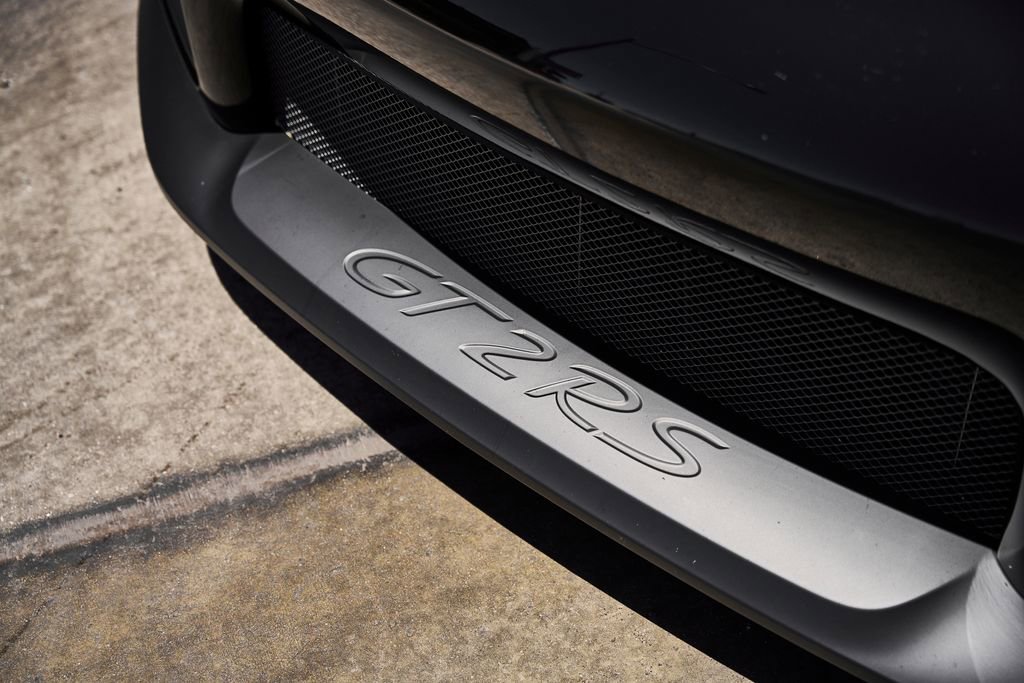 Used 2018 Porsche 911 GT2 RS RWD image 8