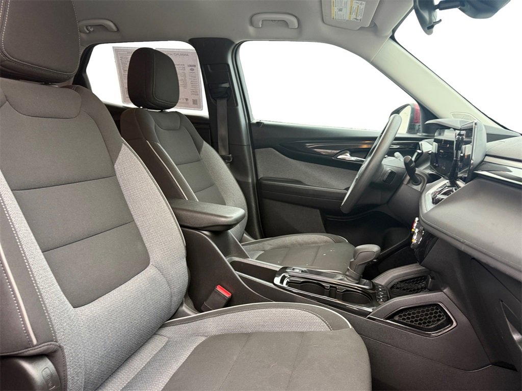 Used 2024 Chevrolet TrailBlazer LT image 15