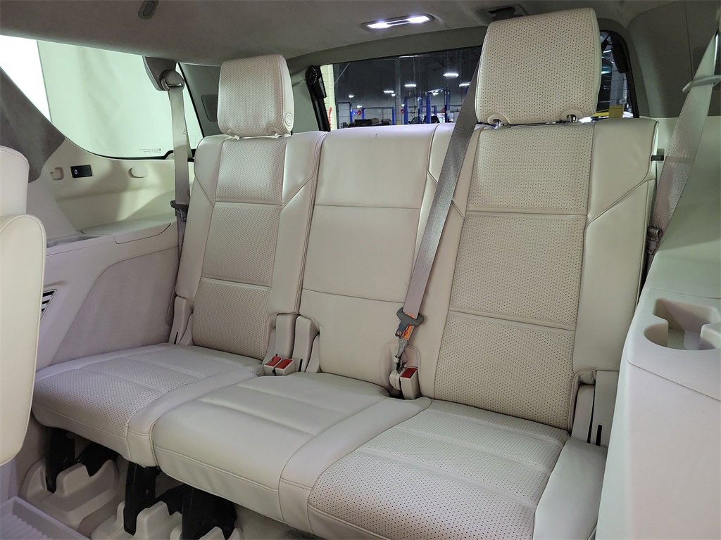 Used 2021 Cadillac Escalade Sport Platinum w/ Heavy-Duty Trailer Package image 11