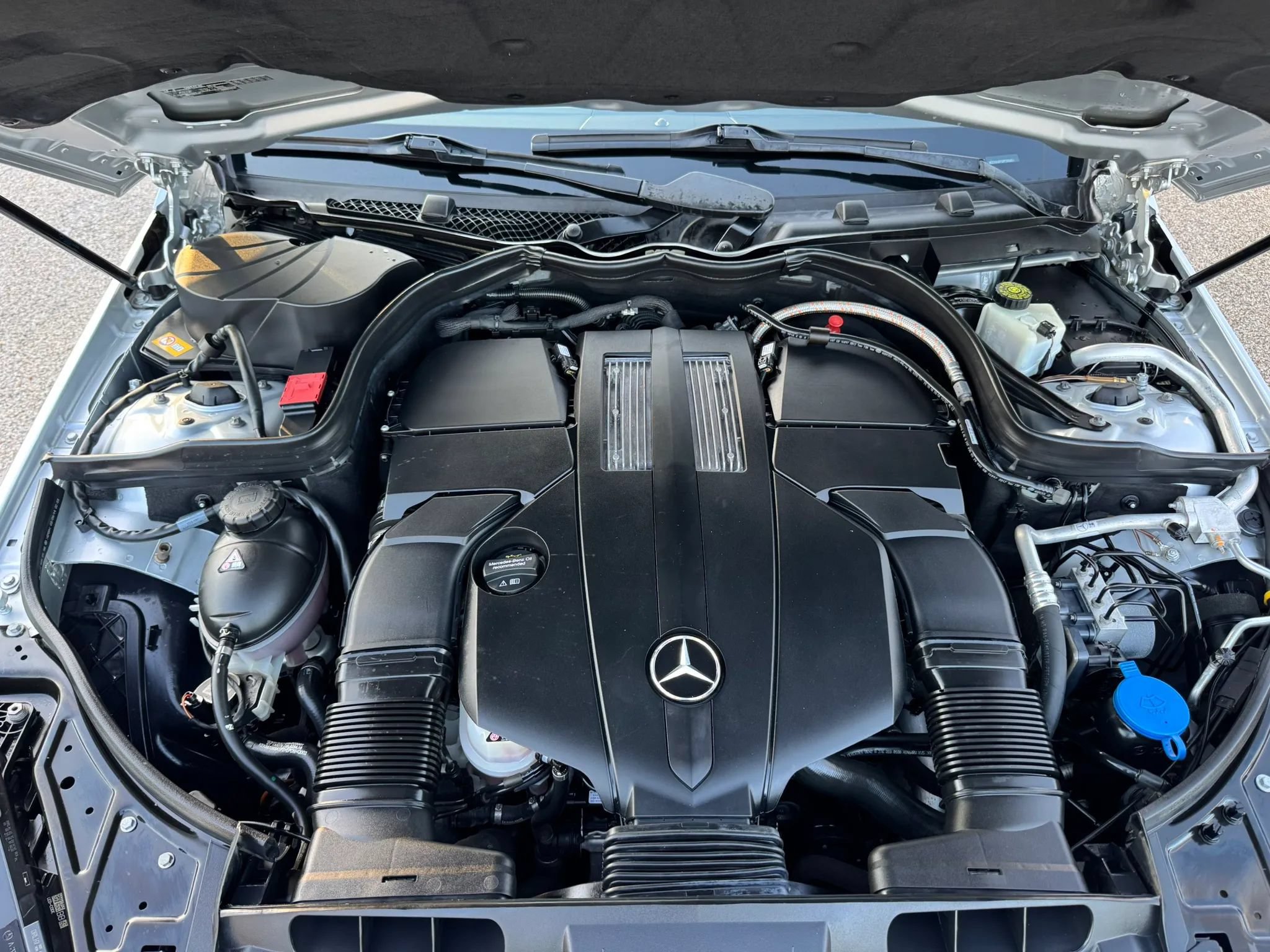 Used 2015 Mercedes-Benz E 400 Cabriolet image 38