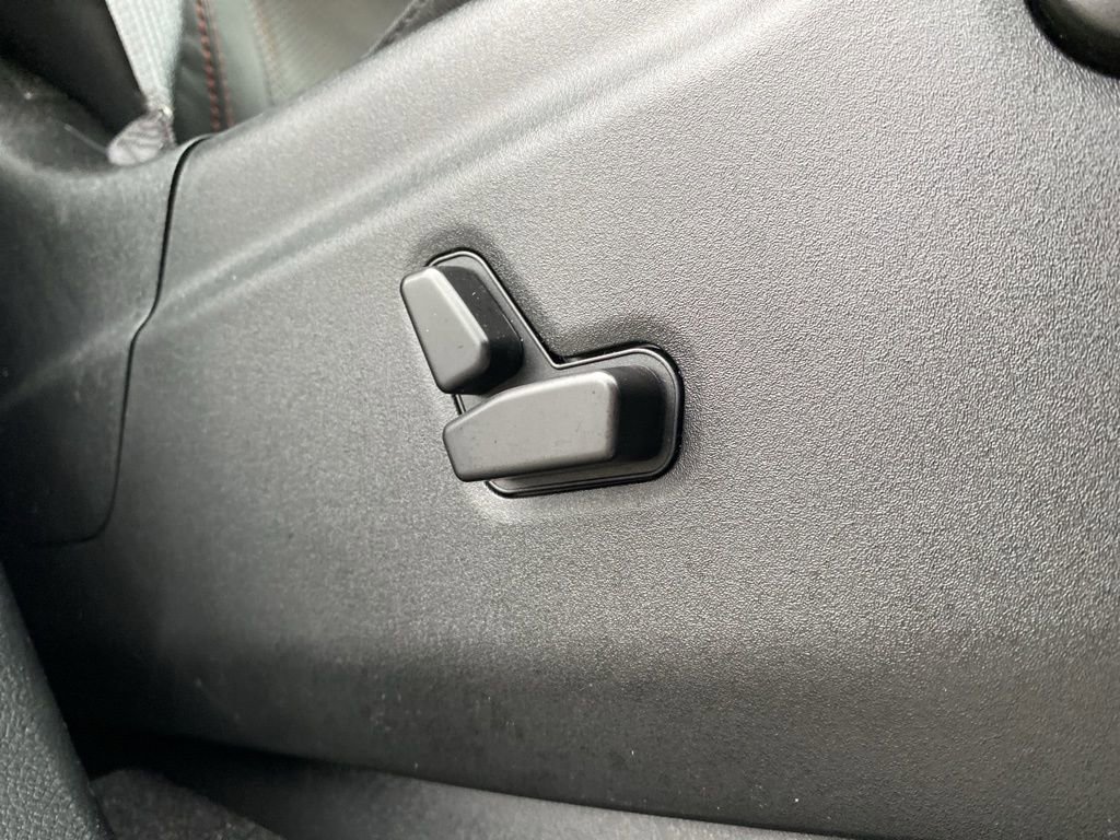 Used 2025 Dodge Durango GT image 10