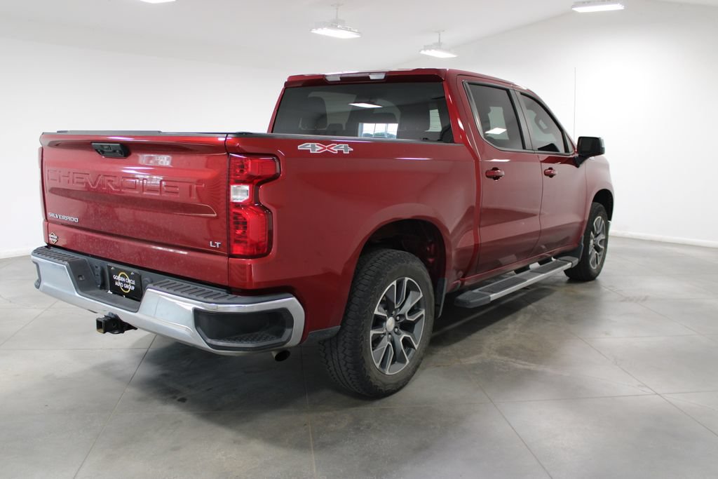 Used 2023 Chevrolet Silverado 1500 LT AWD/4WD image 9