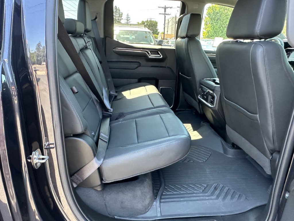 Used 2024 Chevrolet Silverado 1500 LTZ AWD/4WD image 20