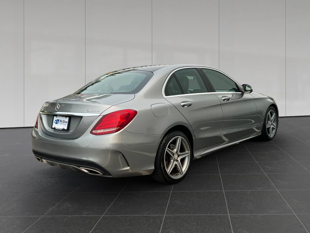Used 2015 Mercedes-Benz C 300 4MATIC Sedan image 5