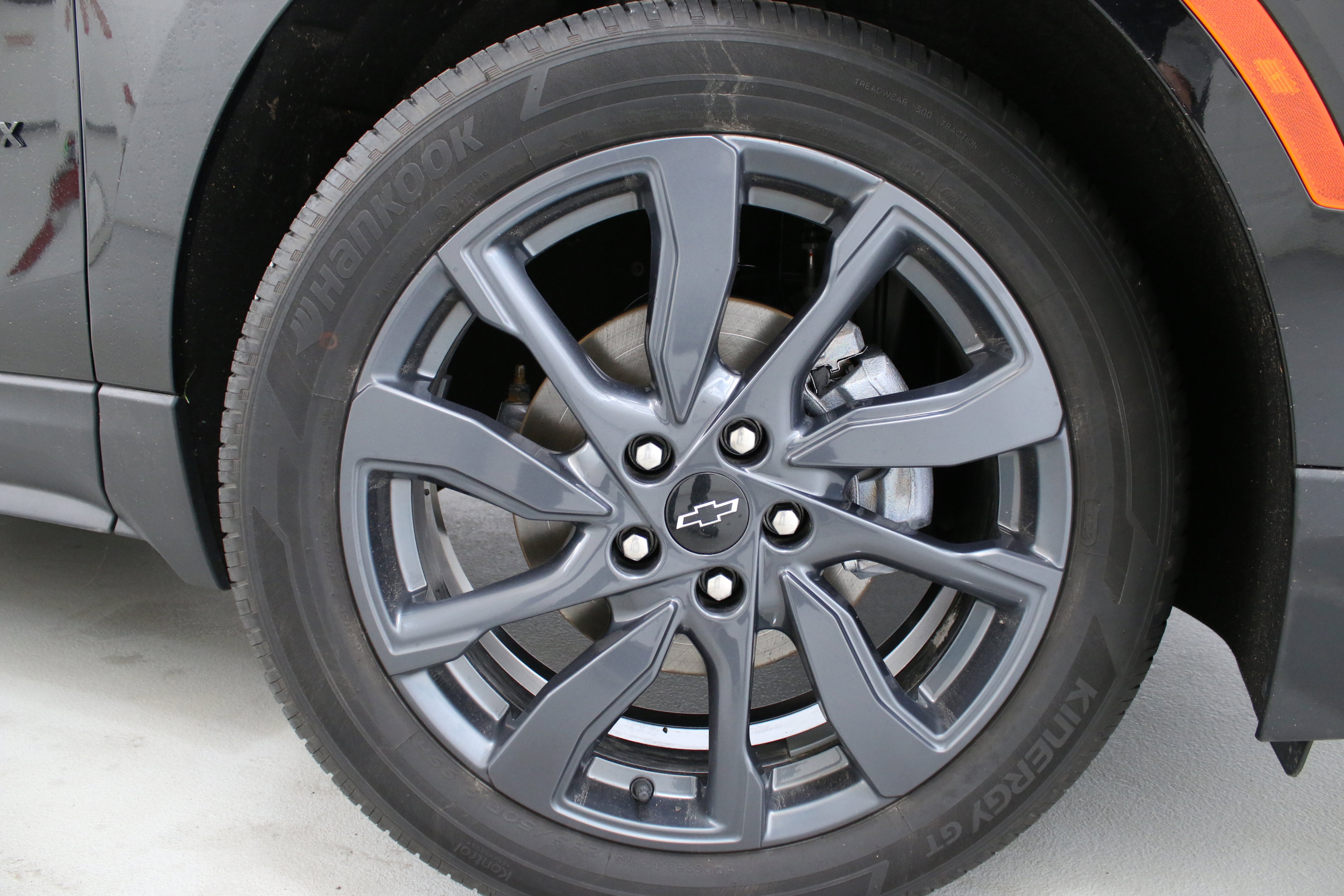 Used 2024 Chevrolet Equinox RS w/ LPO, Floor Liner Package FWD image 35