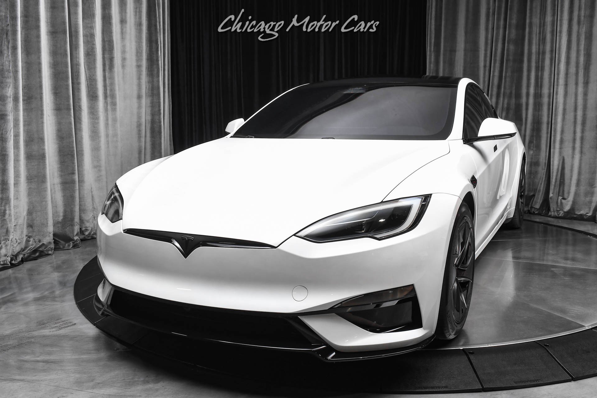 Used 2026 Tesla Model S Plaid AWD/4WD image 2