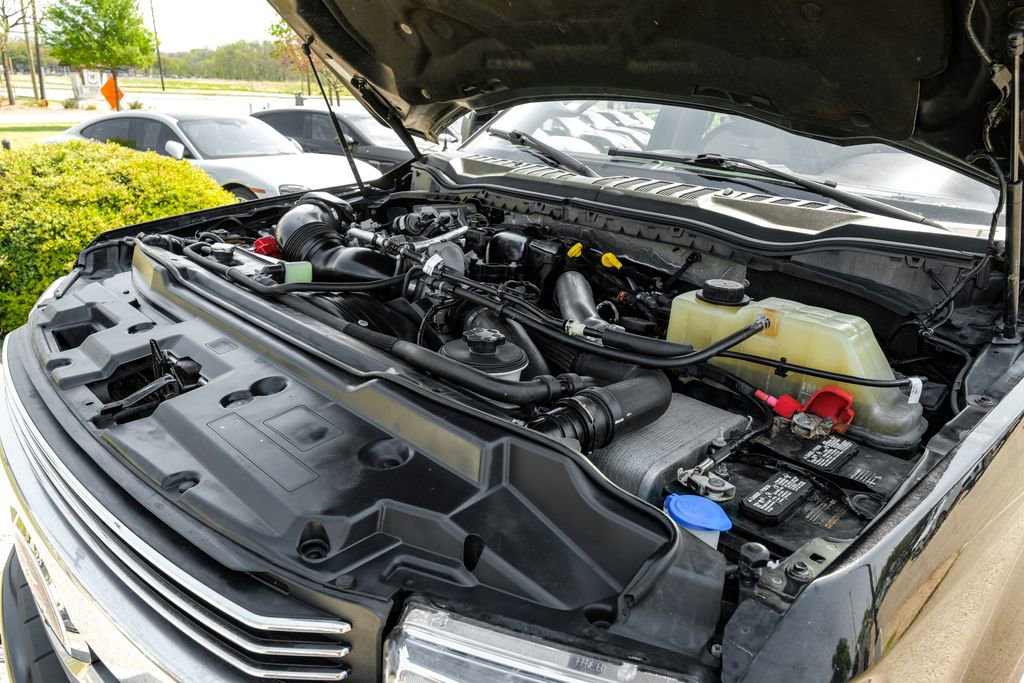 Used 2019 Ford F350 Limited image 57