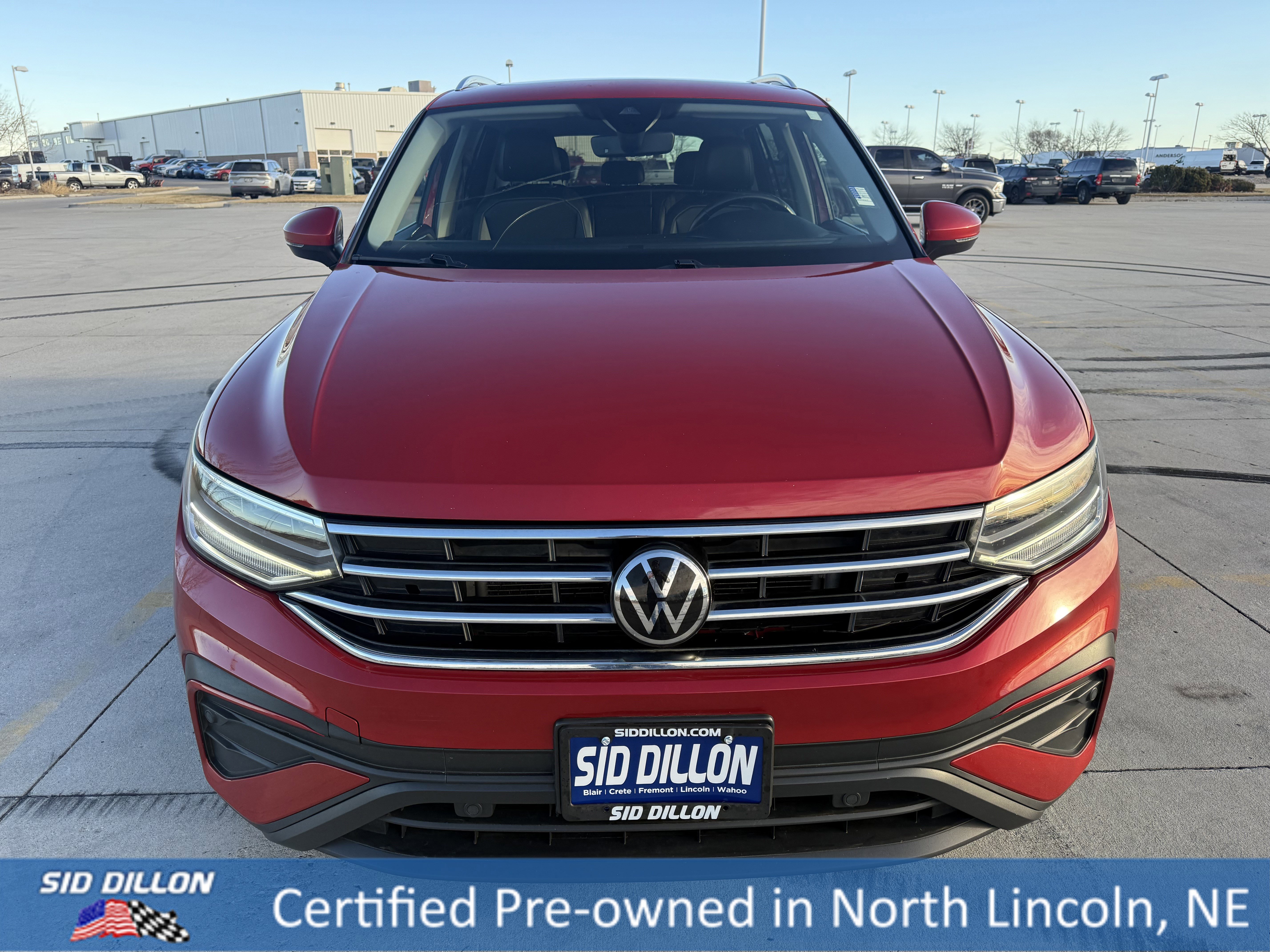 Used 2022 Volkswagen Tiguan SE image 4