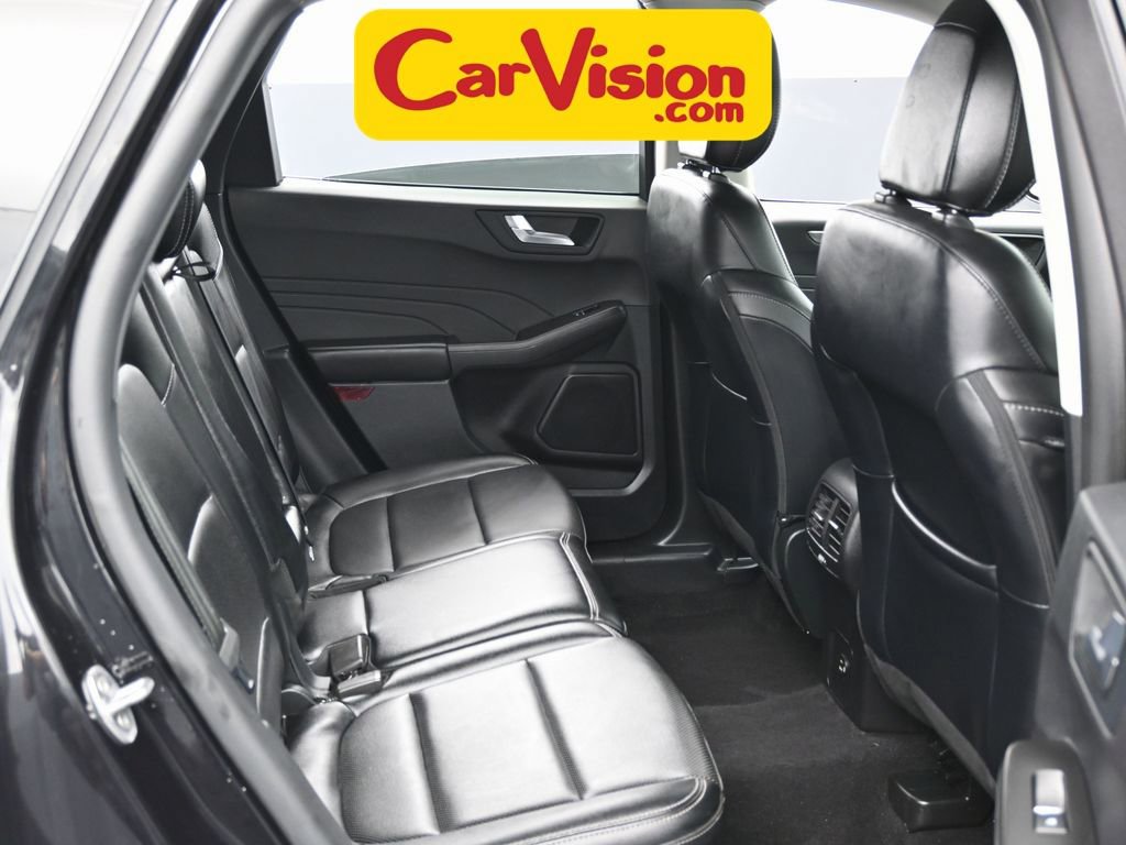 Used 2022 Ford Escape Titanium image 35