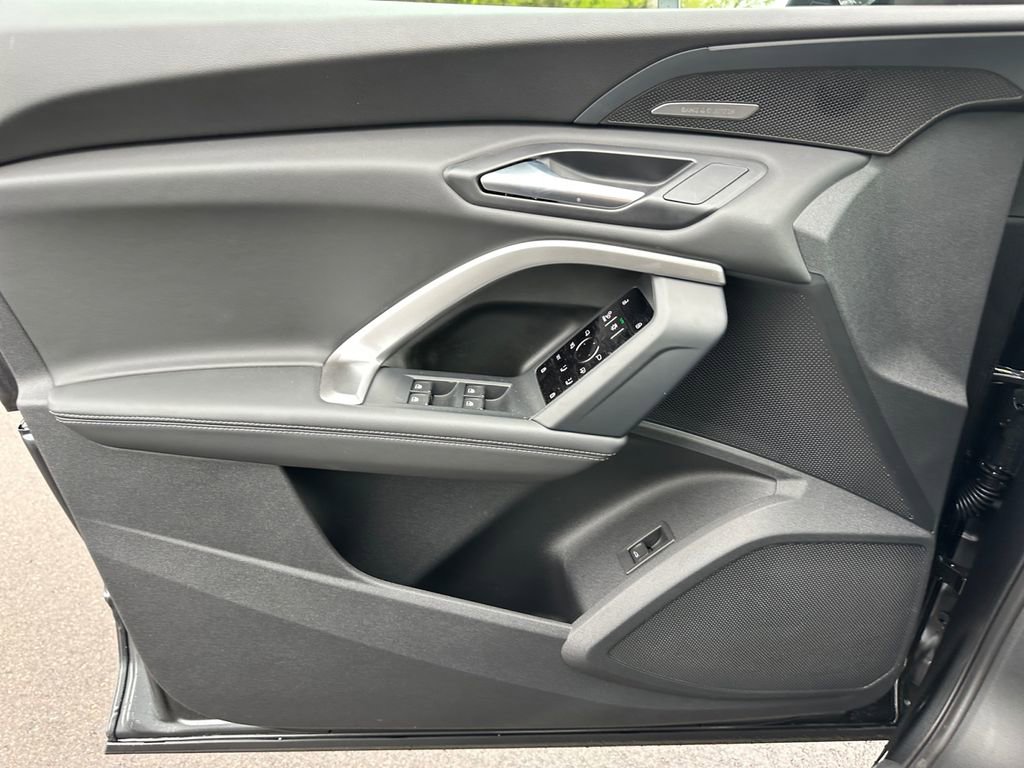 New 2026 Audi Q5 Premium Plus AWD/4WD image 24