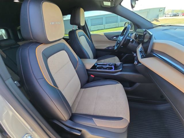 Used 2025 Chevrolet Equinox ACTIV image 10