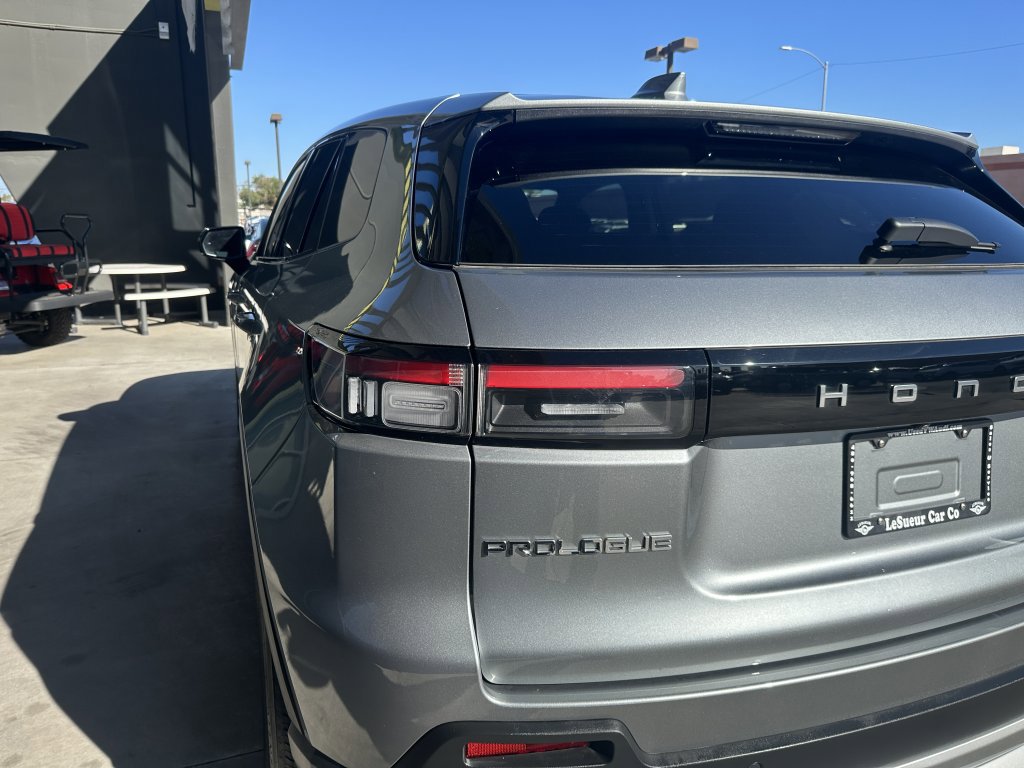 Used 2024 Honda Prologue EX image 15