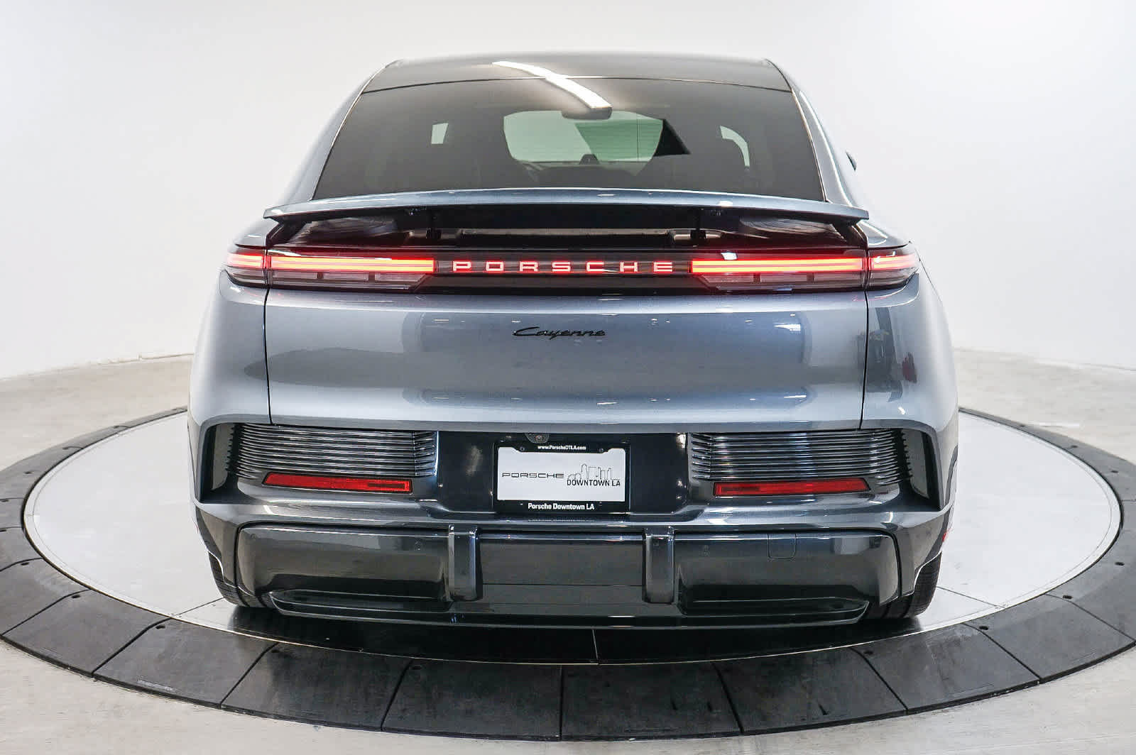 New 2026 Porsche Cayenne Electric Coupe AWD/4WD image 10