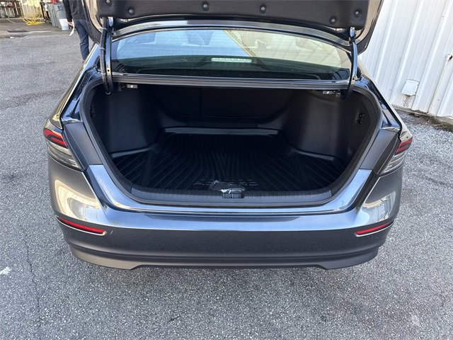 Certified 2024 Honda Accord EX image 31