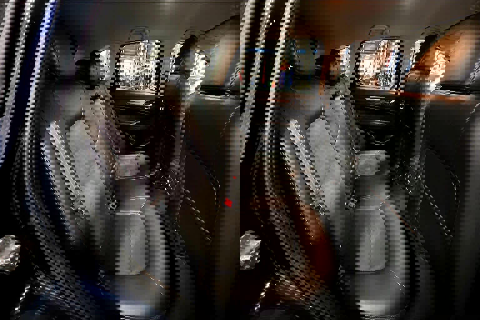 Used 2019 MAZDA CX-5 Touring image 17