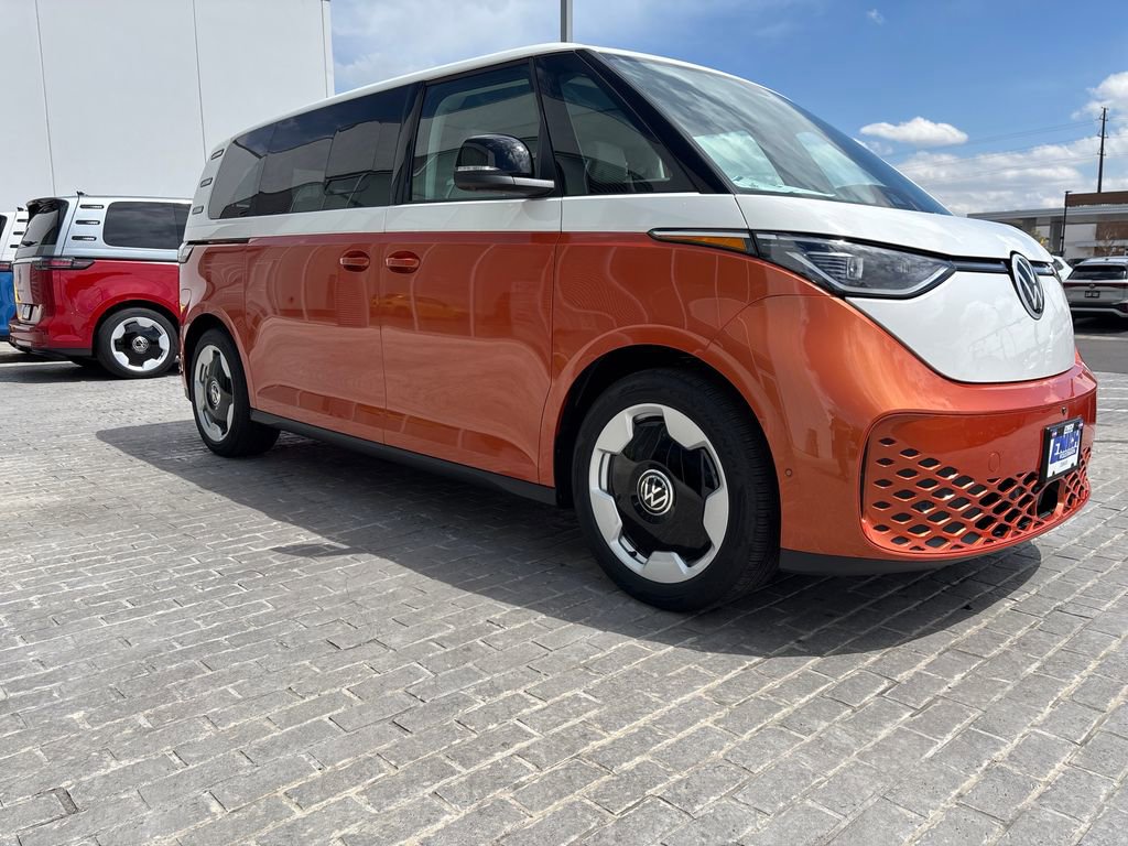 New 2025 Volkswagen ID. Buzz Pro S Plus AWD/4WD image 7