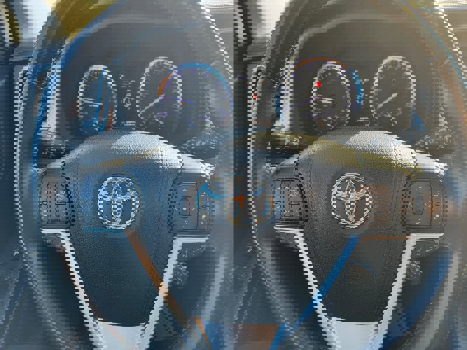 Used 2019 Toyota Highlander XLE image 20