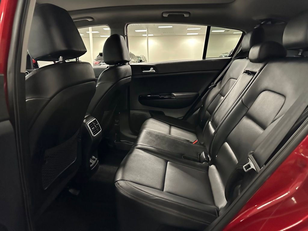 Used 2022 Kia Sportage EX image 26