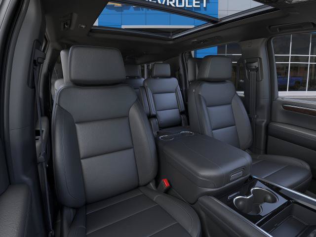 New 2026 Chevrolet Suburban Z71 w/ Z71 Off-Road Package AWD/4WD image 16