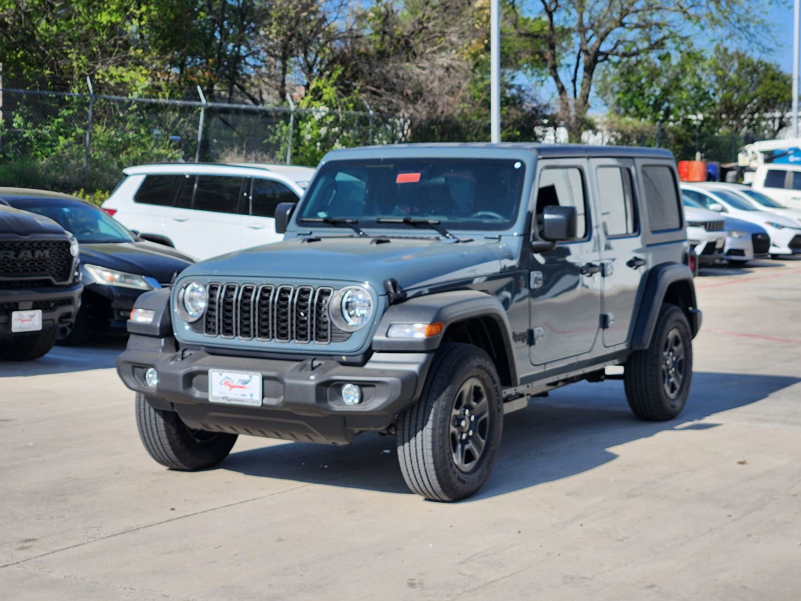 New 2026 Jeep Wrangler Sport video 2