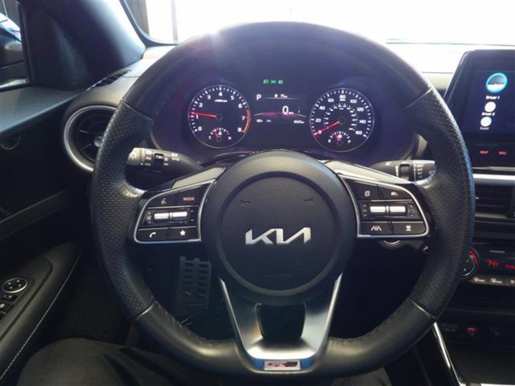 Used 2023 Kia Forte GT-Line w/ GT-Line Premium Package image 28