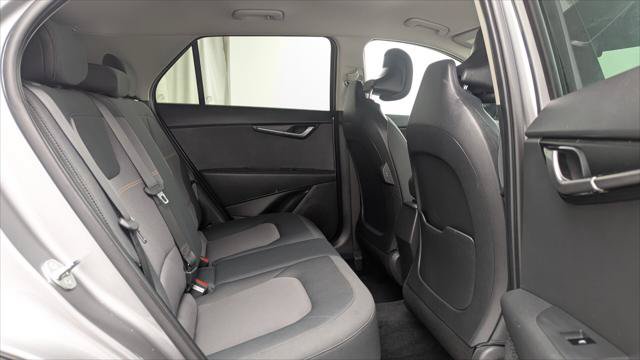 Used 2024 Kia Niro LX FWD image 19