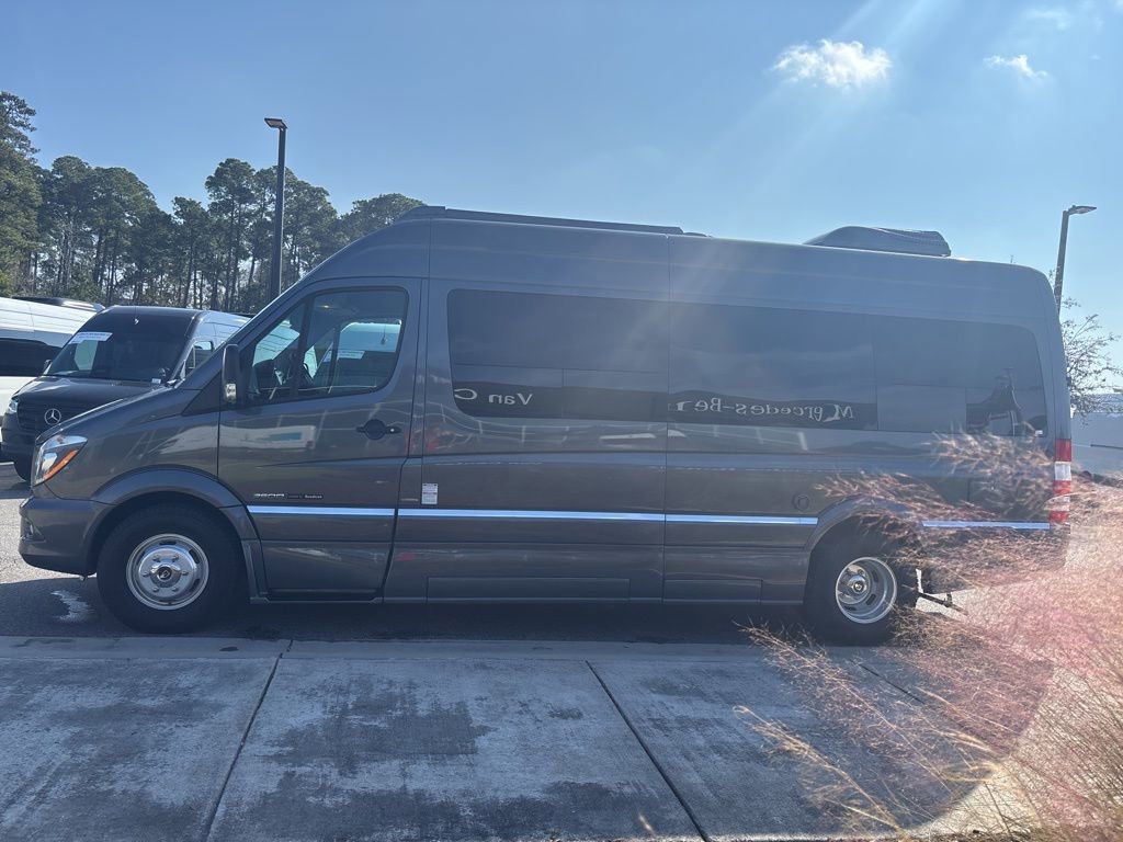 Used 2016 Mercedes-Benz Sprinter 3500 image 6