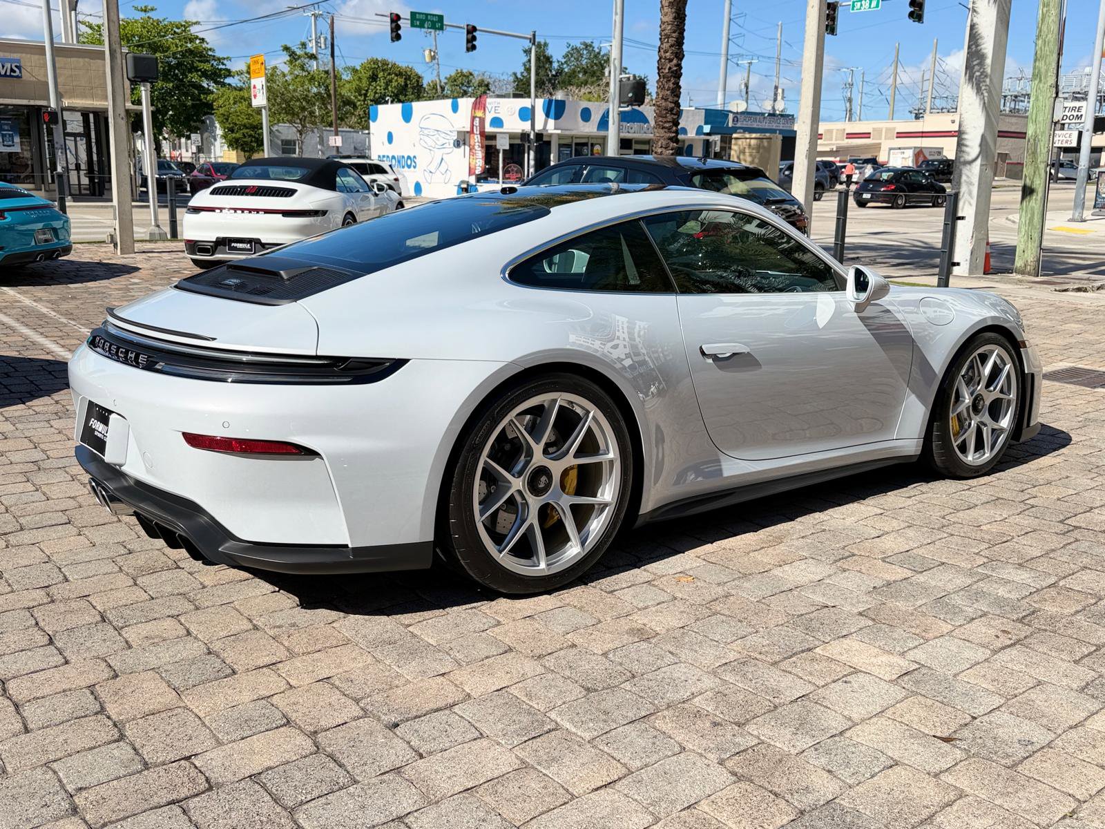 Used 2026 Porsche 911 GT3 RWD image 12