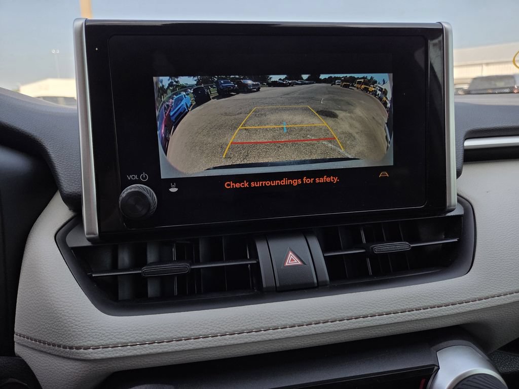 Used 2023 Toyota RAV4 XLE FWD image 13