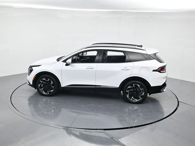 Used 2025 Kia Sportage SX image 45