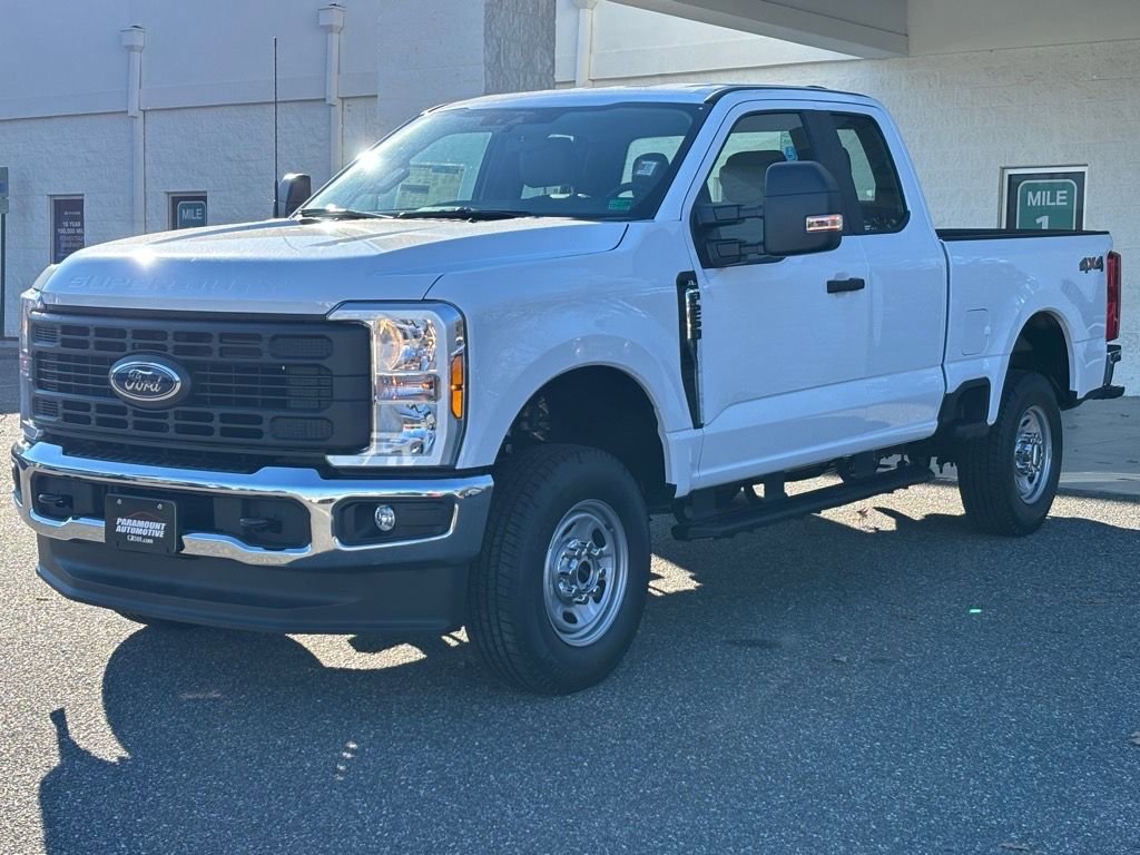 New 2026 Ford F250 XL w/ XL Chrome Package image 23