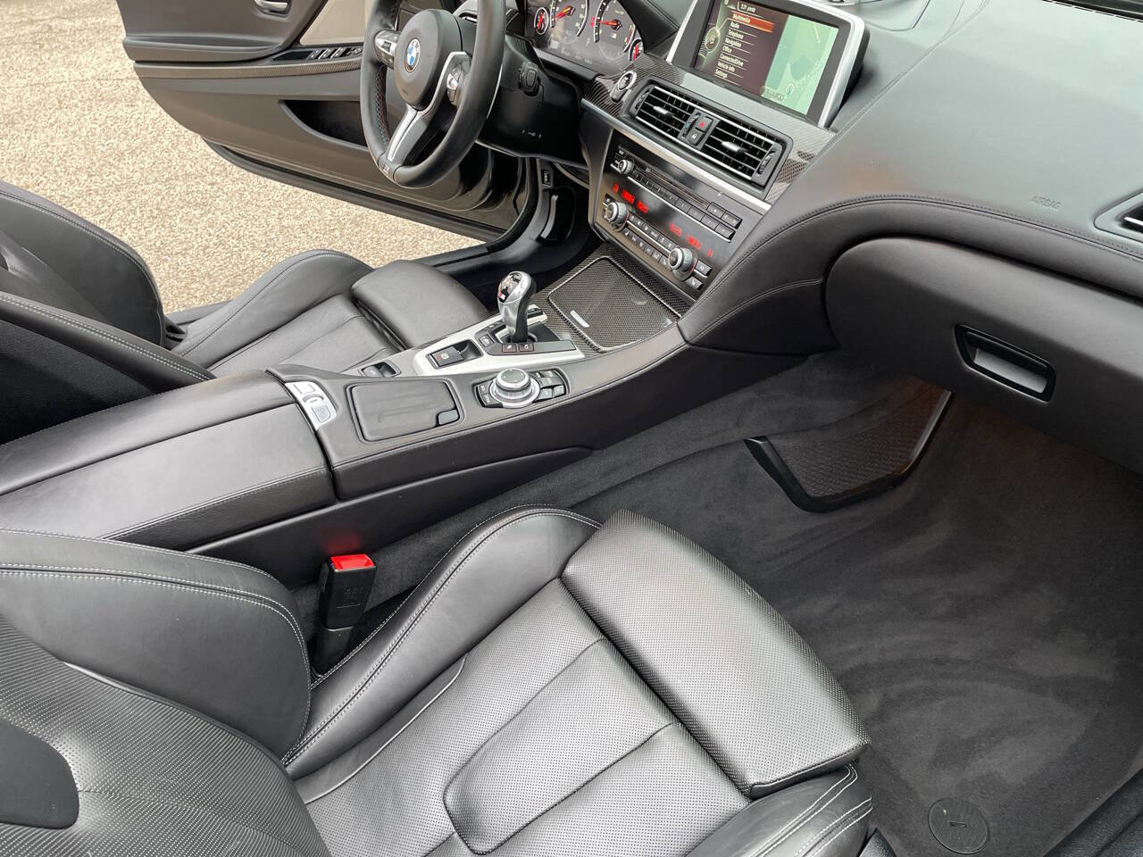 Used 2014 BMW M6 Convertible RWD image 7