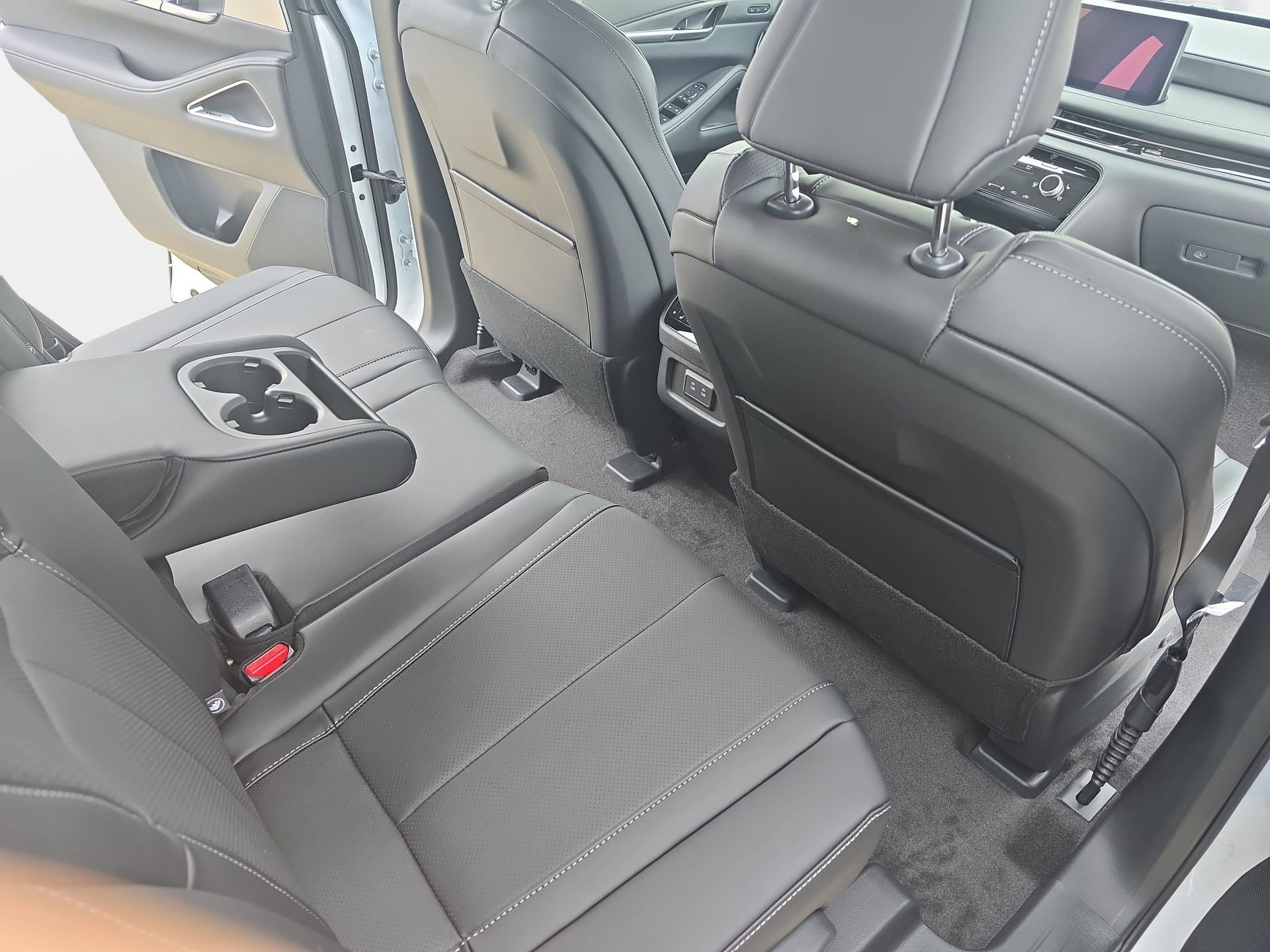 New 2026 INFINITI QX60 Luxe w/ Cargo Package AWD/4WD image 11