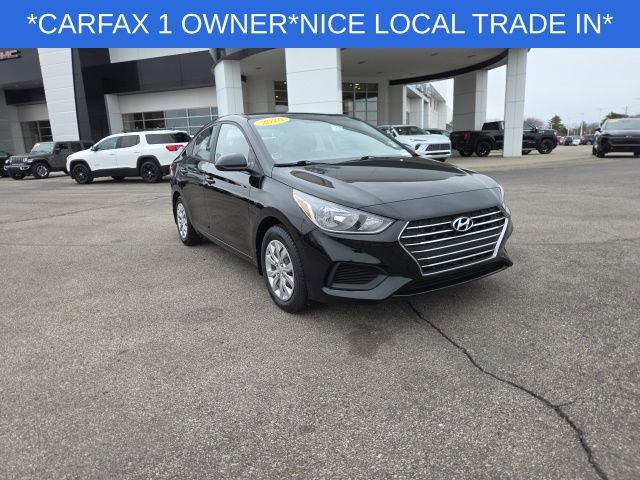 Used 2020 Hyundai Accent SE image 2