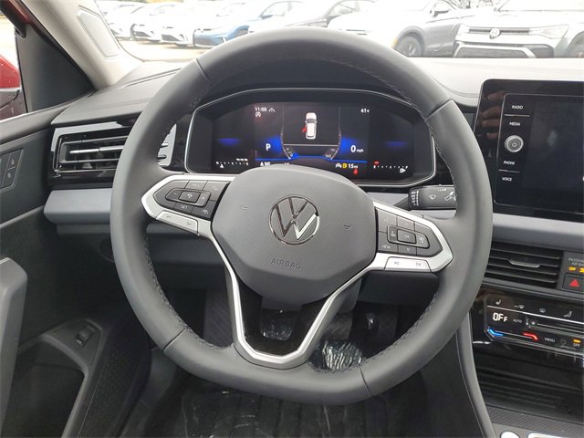 New 2025 Volkswagen Jetta SE image 12