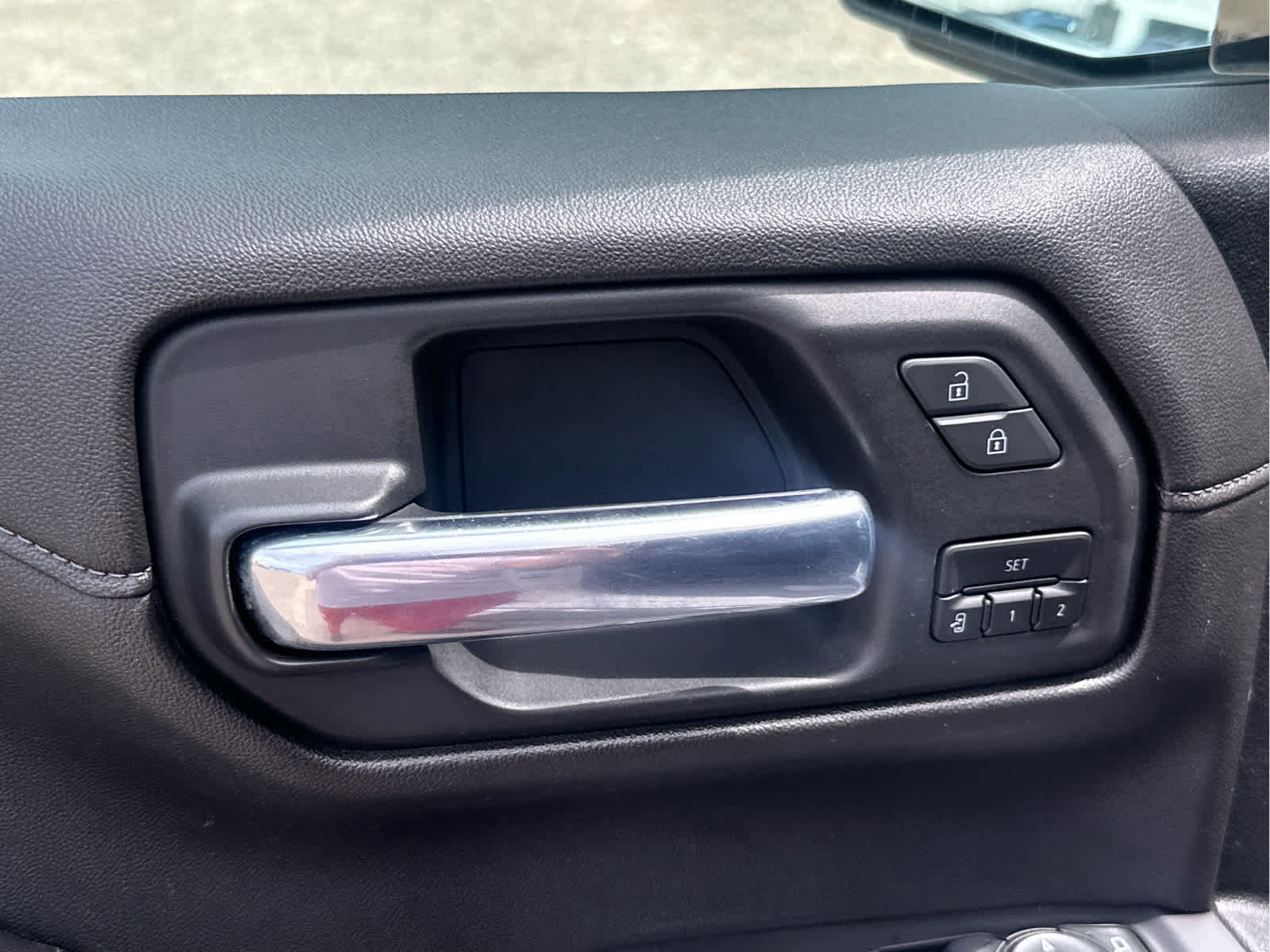 Used 2019 GMC Sierra 1500 SLT w/ SLT Premium Plus Package image 26