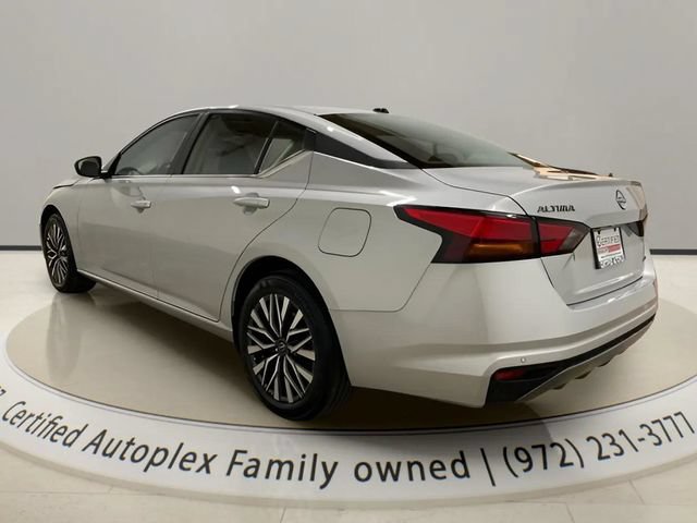 Used 2026 Nissan Altima 2.5 SV AWD/4WD image 3