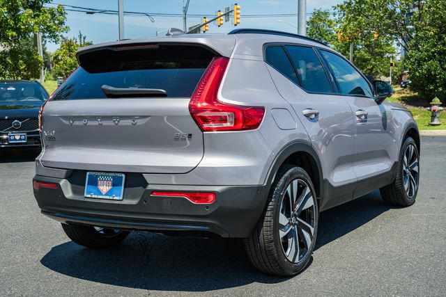 New 2026 Volvo XC40 B5 Plus w/ Climate Package AWD/4WD image 5