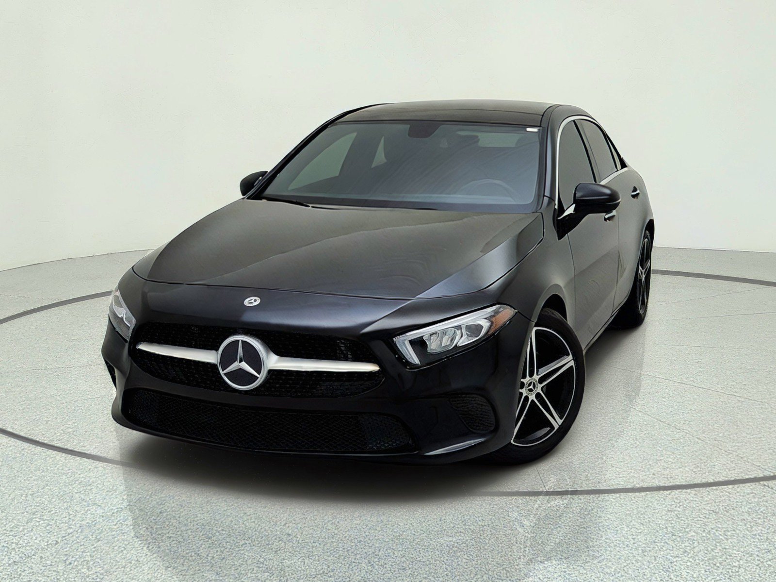 Certified 2022 Mercedes-Benz A 220 image 2