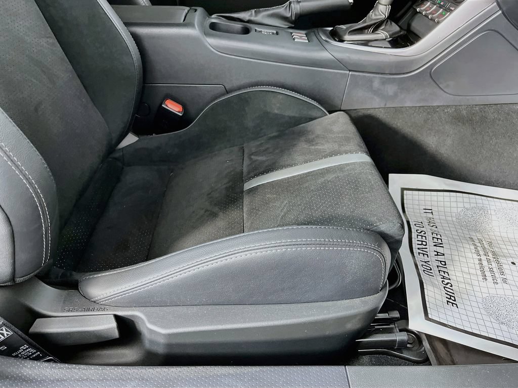 Used 2024 Toyota GR86 Premium RWD image 28