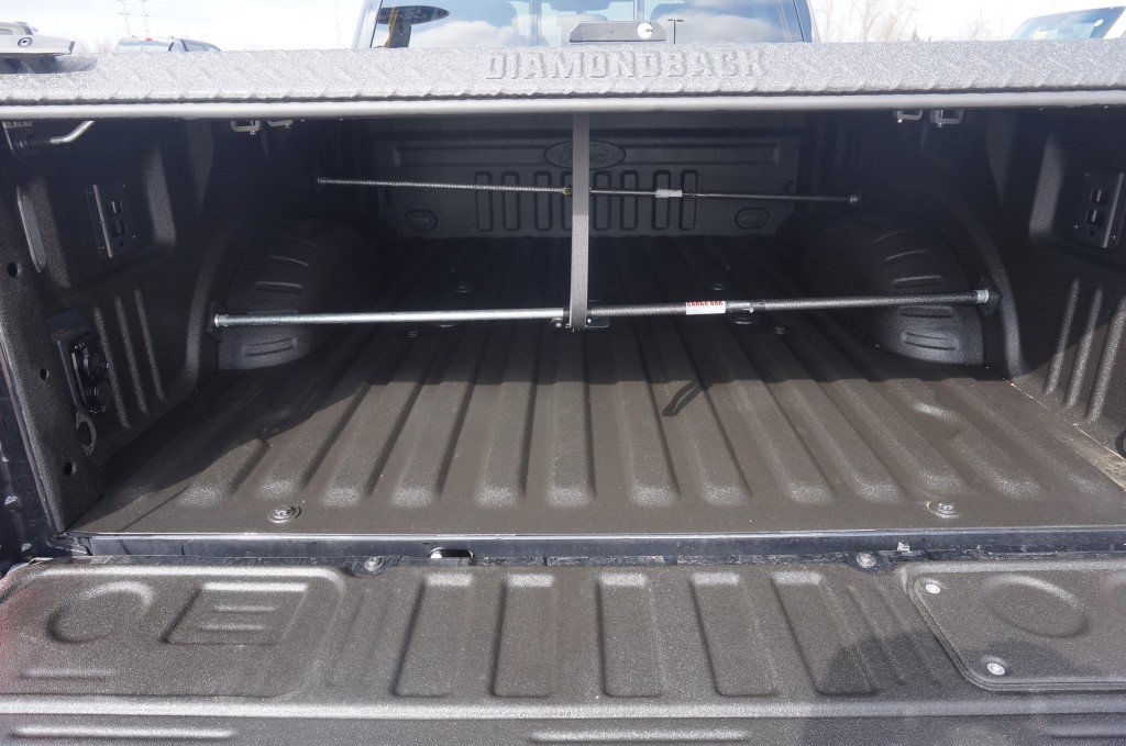 Used 2025 Ford F350 Lariat w/ Black Appearance Package AWD/4WD image 6