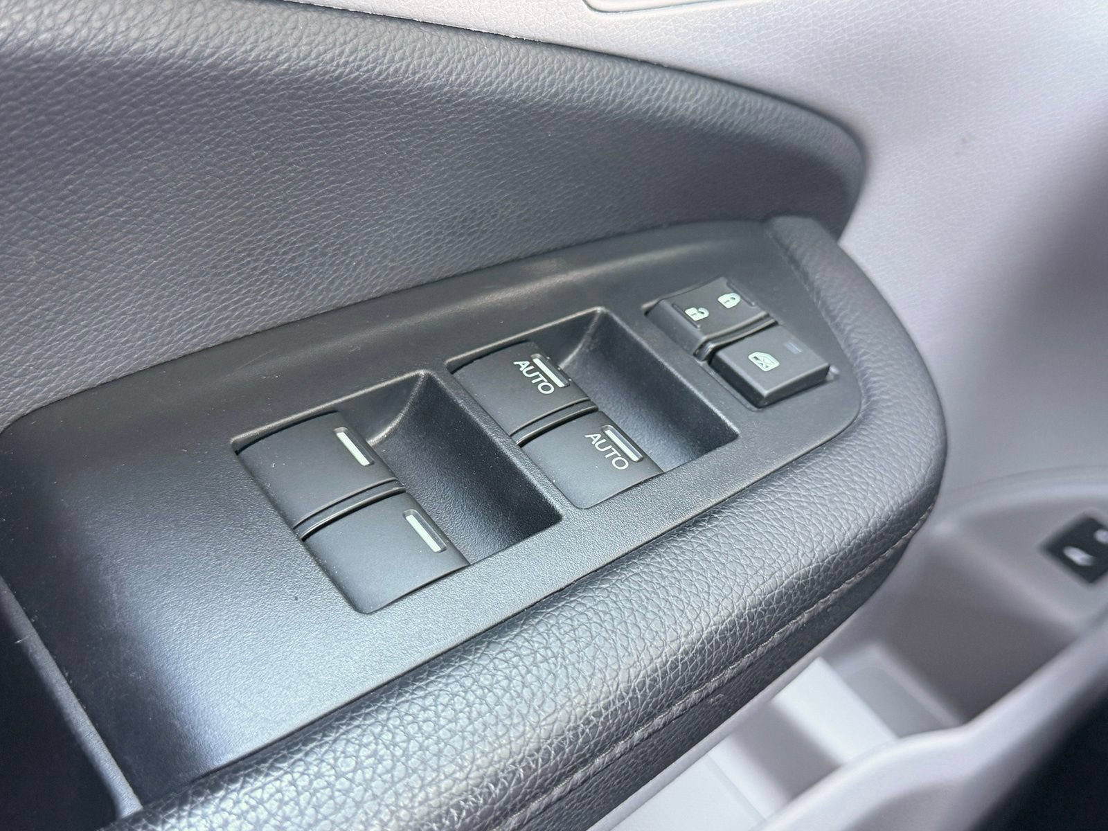 Used 2021 Honda Pilot EX-L image 22