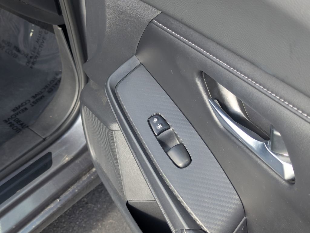 Used 2021 Nissan Sentra SV w/ Lighting Package image 33