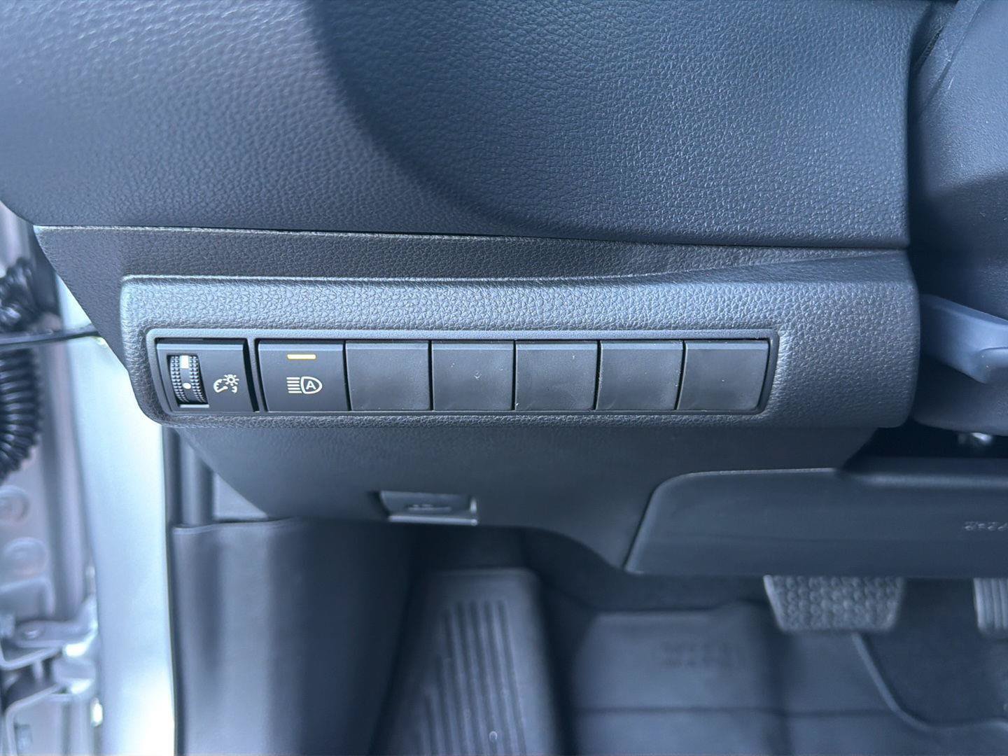 New 2027 Toyota Corolla SE FWD image 19